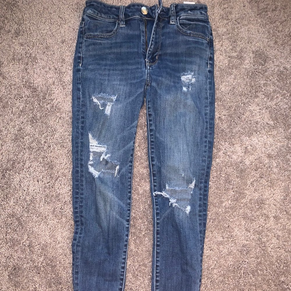 American Eagle Distressed Jeans